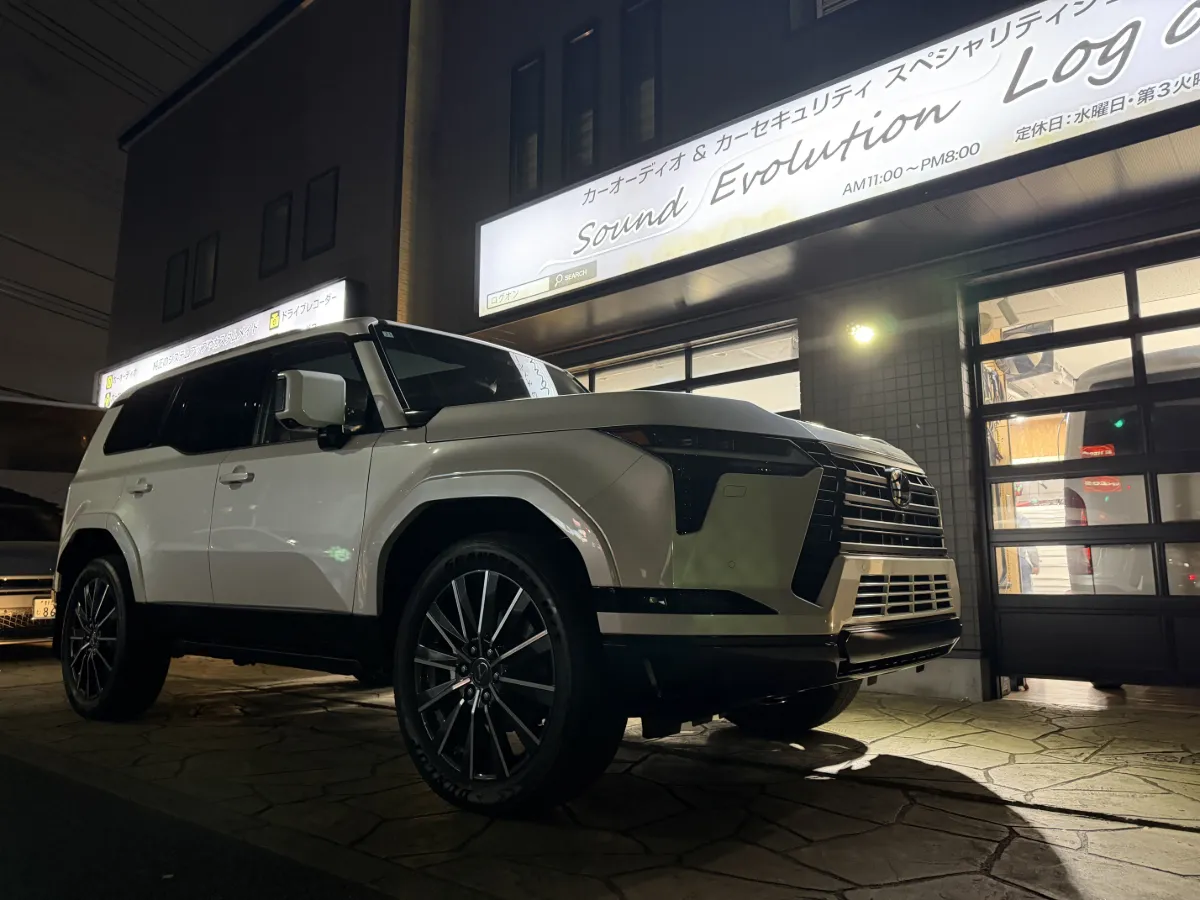 Today we will introduce the car security installation for the LEXUS GX VJA252W.