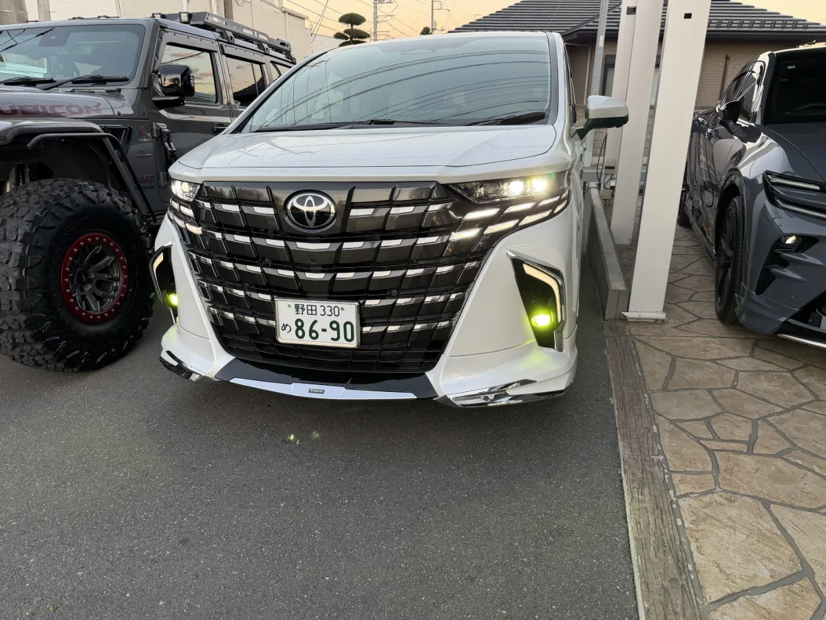 【新製品完成】 本気でカーオーディオとカーセキュリティーに取り組み続けた結果、 ついに“究極の外部電源システム”が完成しました。