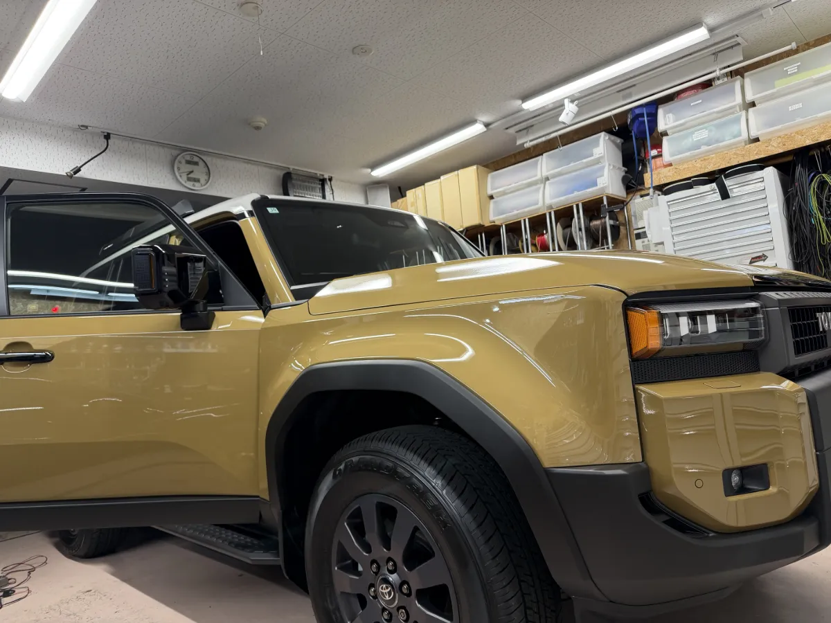 Today we will introduce car security installation for TOYOTA LAND CRUISER 250 250W.