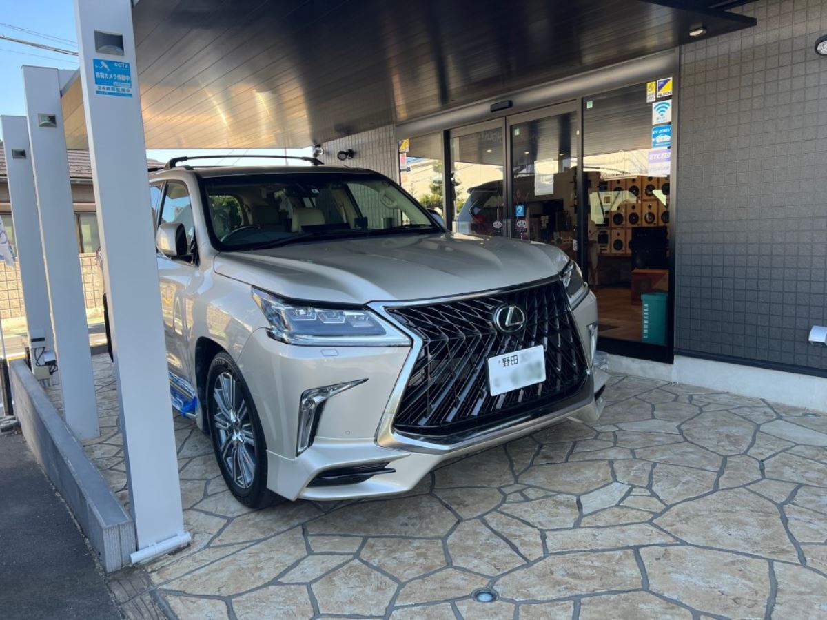 LEXUS LX URJ201W